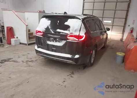 2017 Chrysler Pacifica Touring-L z USA, uszkodzony, nr VIN 2C4RC1BG0HR530002